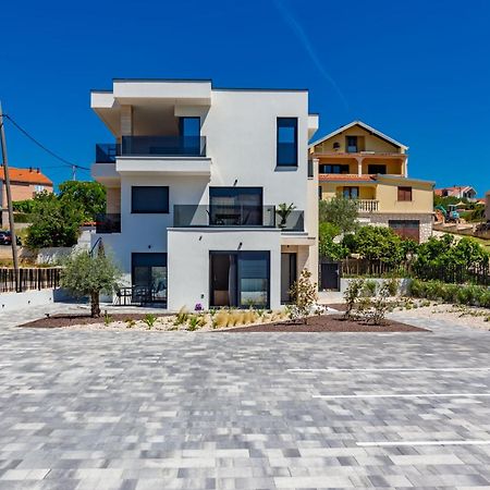 Casa Mia Apartments With Parking Zadar Exterior foto