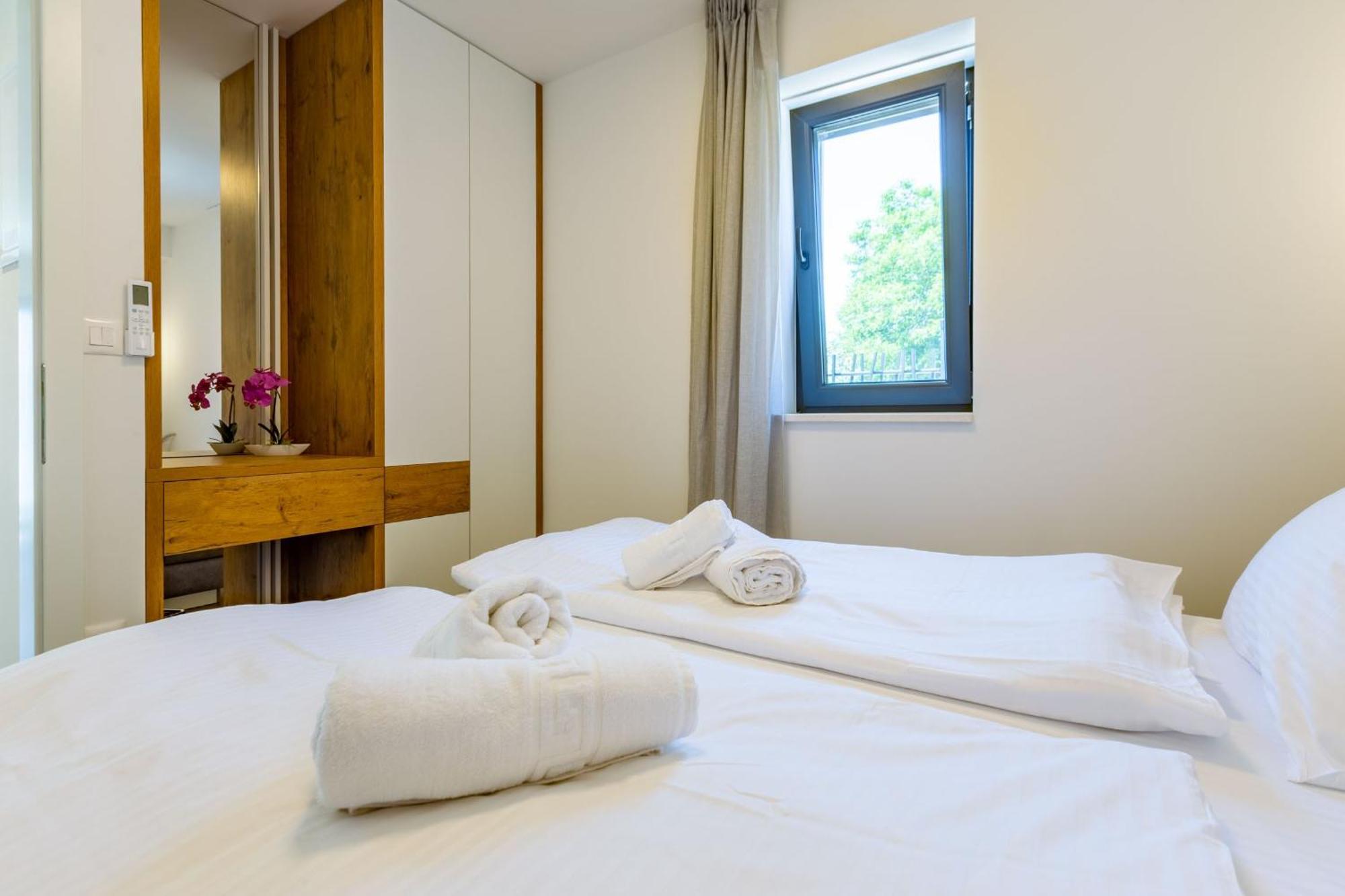Casa Mia Apartments With Parking Zadar Habitación foto